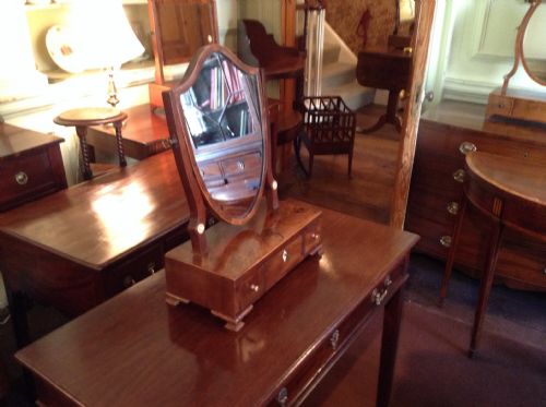 SMALL GEORGIAN TOILET MIRROR - ADDITIONAL PHOTO 2