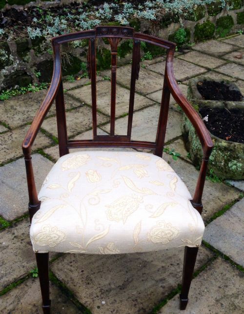 georgian mahogany elbow chair - CATEGORY: ANTIQUE CHAIRS - DATED 1800