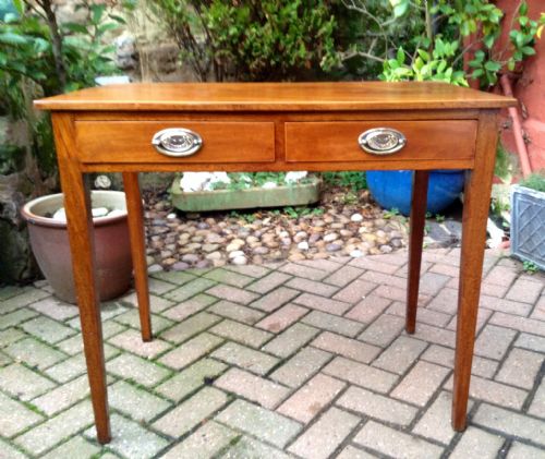 georgian mahogany side table - CATEGORY: ANTIQUE TABLES - DATED 1800