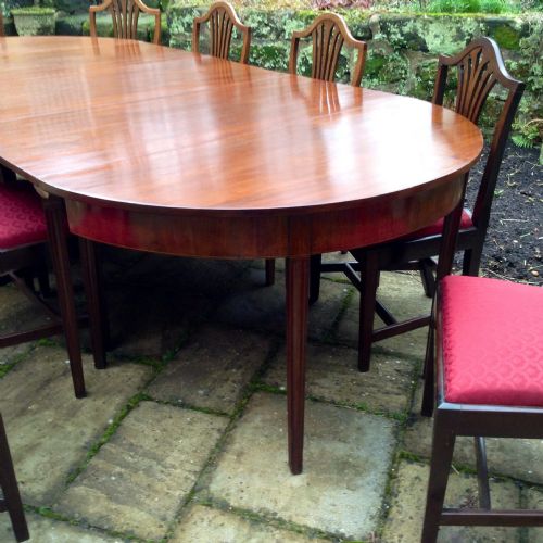LARGE MAHOGANY GEORGIAN DINING TABLE - ADDITIONAL PHOTO 2