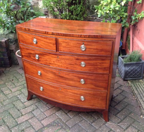 bow front mahogany chest of drawers - CATEGORY: ANTIQUE CHEST OF DRAWERS - DATED 1800