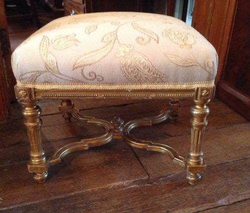 gilt wood stool - CATEGORY: ANTIQUE STOOLS - DATED 1900