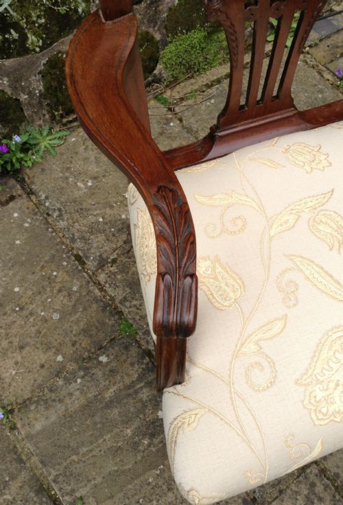 CARVER OR ELBOW MAHOGANY ARMCHAIR CHIPPENDALE STYLE - ADDITIONAL PHOTO 3