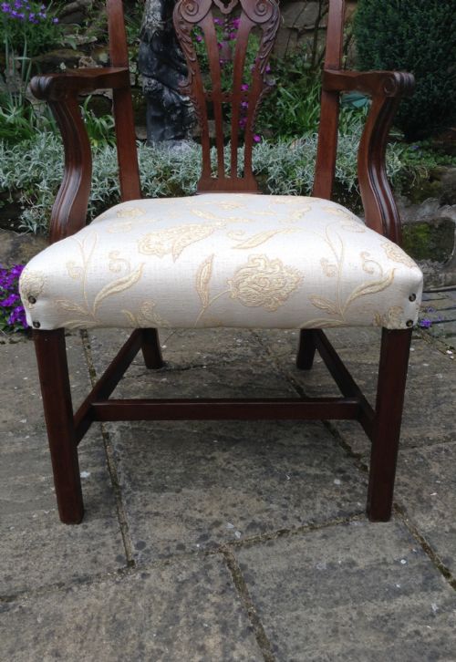 CARVER OR ELBOW MAHOGANY ARMCHAIR CHIPPENDALE STYLE - ADDITIONAL PHOTO 4