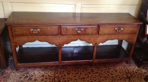 oak dresser base - CATEGORY: ANTIQUE SIDEBOARDS - DATED GEORGIAN