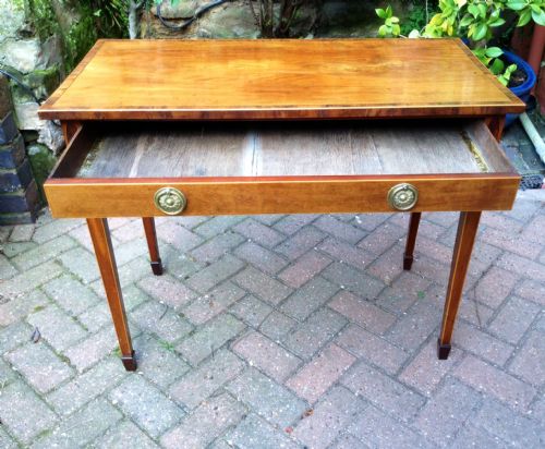 VERY PRETTY GEORGIAN SIDE TABLE - ADDITIONAL PHOTO 4