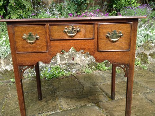GEORGIAN OAK LOWBOY OR SIDE TABLE - ADDITIONAL PHOTO 3