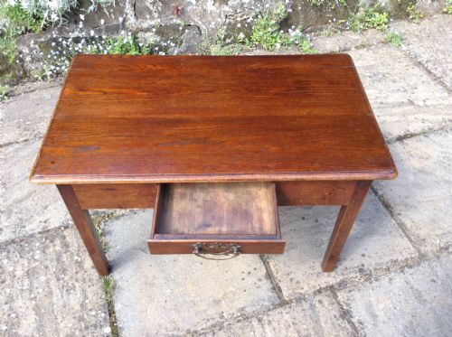 ANTIQUE OAK COFFEE TABLE - ADDITIONAL PHOTO 3