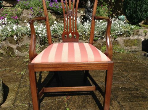 MAHOGANY CARVER OR ELBOW ARMCHAIR - ADDITIONAL PHOTO 2