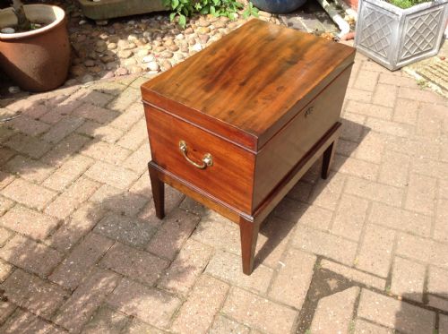 GEORGIAN BOX ON STAND - ADDITIONAL PHOTO 4