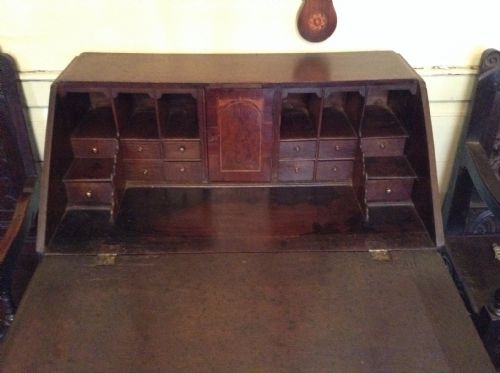 GEORGIAN OAK BUREAU - ADDITIONAL PHOTO 1