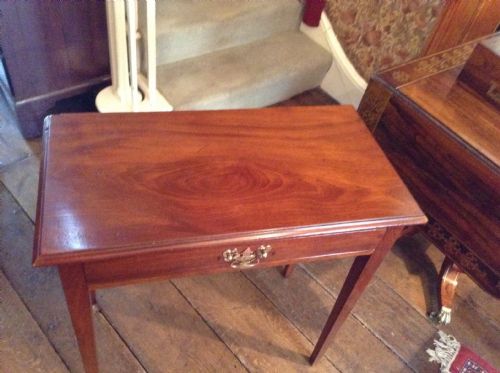 SMALL GEORGIAN MAHOGANY SIDE TABLE - ADDITIONAL PHOTO 1