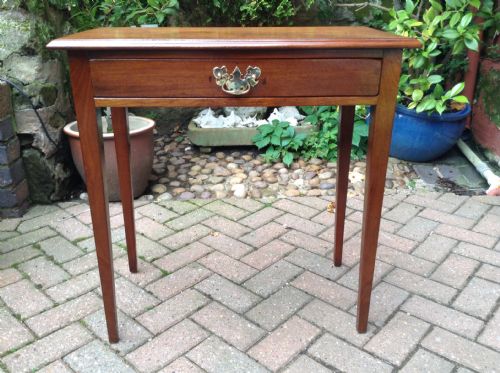 SMALL GEORGIAN MAHOGANY SIDE TABLE - ADDITIONAL PHOTO 2