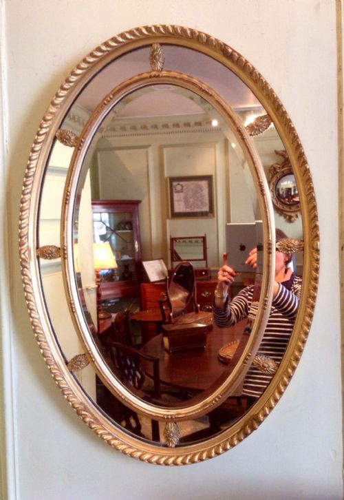 oval gilt mirror - CATEGORY: ANTIQUE MIRRORS - DATED VICTORIAN