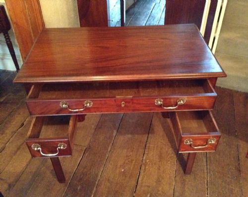 LOWBOY DRESSING TABLE OR SIDE TABLE - ADDITIONAL PHOTO 2