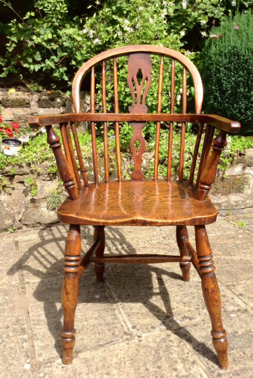 WINDSOR ARM CHAIR - ADDITIONAL PHOTO 1