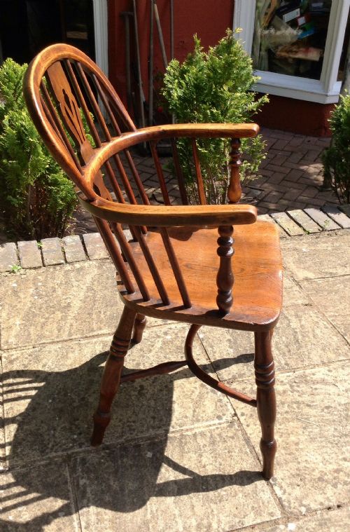 LOW BACK WINDSOR ARM CHAIR - ADDITIONAL PHOTO 2