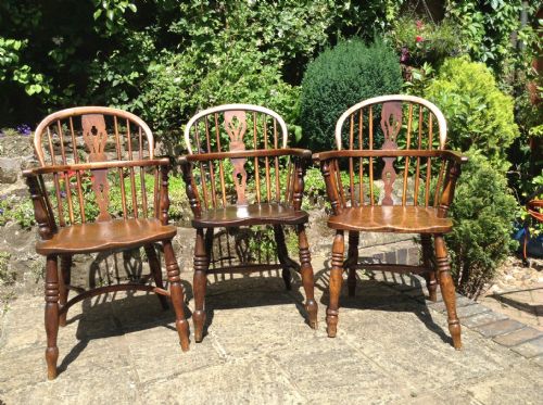 WINDSOR ARMCHAIR - ADDITIONAL PHOTO 1