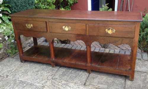 georgian oak dresser base - CATEGORY: ANTIQUE SIDEBOARDS - DATED 1800