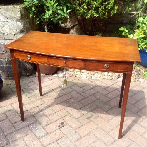 georgian mahogany side table - CATEGORY: ANTIQUE TABLES - DATED 1800