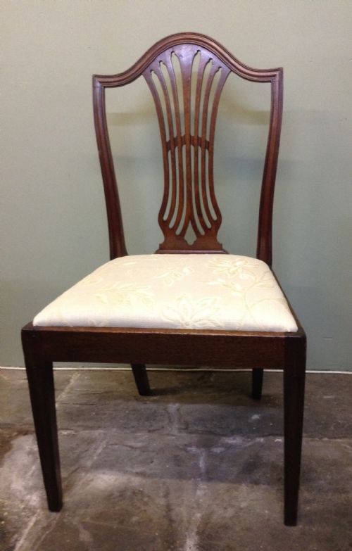 SET OF SIX GEORGIAN HEPPLEWHITE DINING CHAIRS - ADDITIONAL PHOTO 2