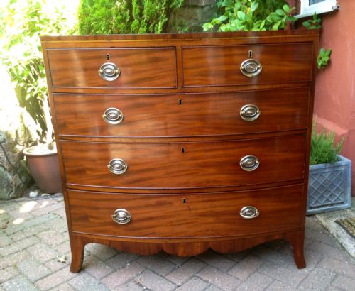 LATE 18TH CENTURY MAHOGANY BOW FRONT CHEST - ADDITIONAL PHOTO 1
