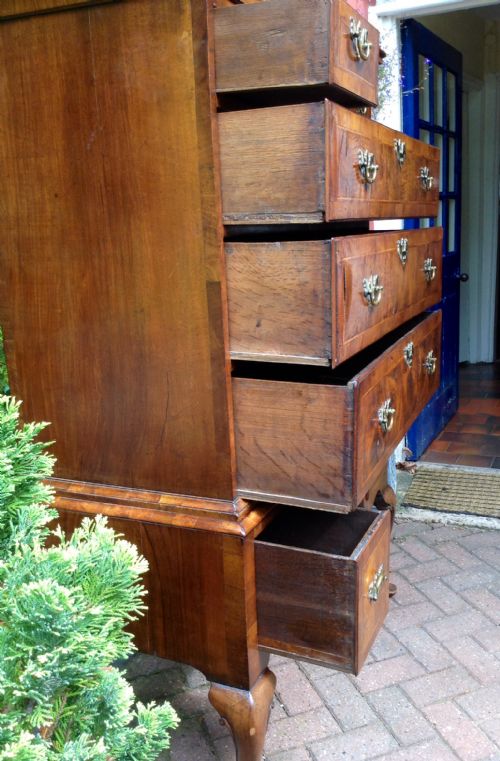 WALNUT CHEST ON STAND - ADDITIONAL PHOTO 4
