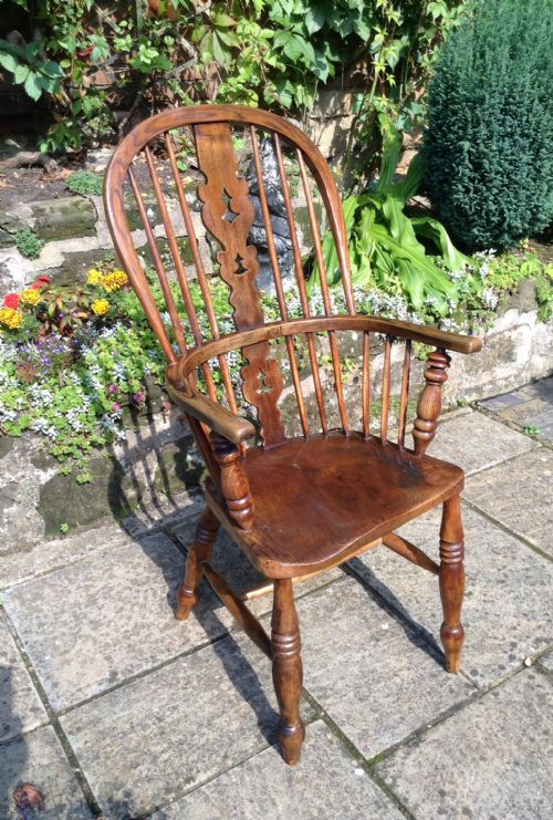 high back windsor armchair - CATEGORY: ANTIQUE CHAIRS - DATED VICTORIAN