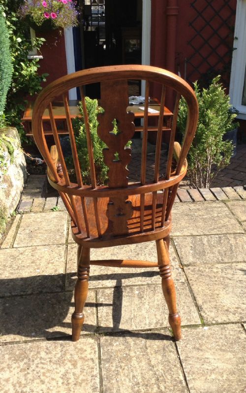 HIGH BACK WINDSOR ARMCHAIR - ADDITIONAL PHOTO 5