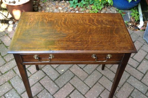 GEORGIAN OAK SIDE TABLE - ADDITIONAL PHOTO 2
