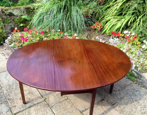 GEORGIAN DINING TABLE - ADDITIONAL PHOTO 1