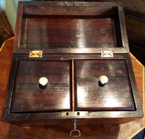 VERY PRETTY ROSEWOOD CADDY - ADDITIONAL PHOTO 2