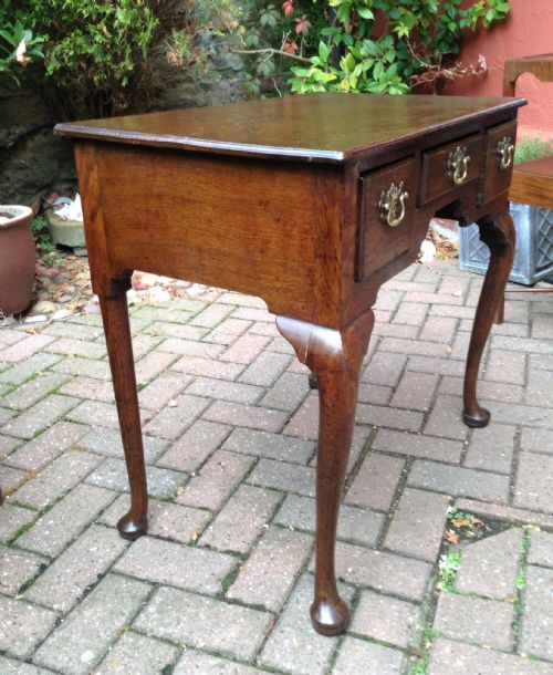 SUPERB OAK CABRIOLE LEG LOWBOY - ADDITIONAL PHOTO 3