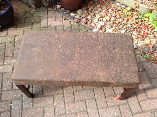 COFFEE TABLE OR LARGE STOOL - ADDITIONAL PHOTO 3