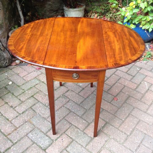 SMALL EDWARDIAN PEMBROKE TABLE - ADDITIONAL PHOTO 1