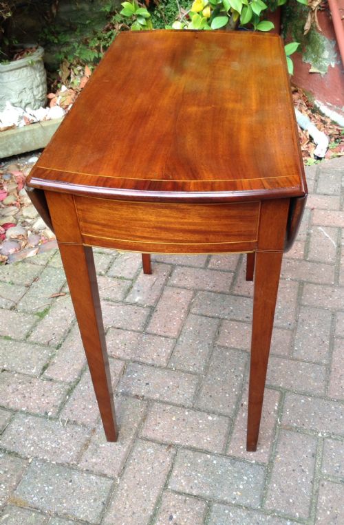 SMALL EDWARDIAN PEMBROKE TABLE - ADDITIONAL PHOTO 4
