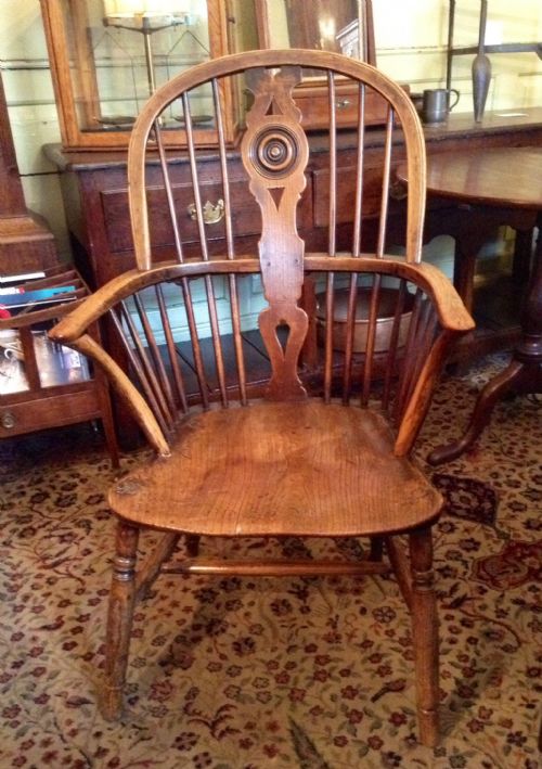 windsor armchair - CATEGORY: ANTIQUE CHAIRS - DATED VICTORIAN