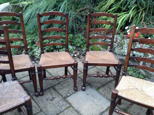 SET OF EIGHT LADDER BACK DINING CHAIRS - ADDITIONAL PHOTO 3