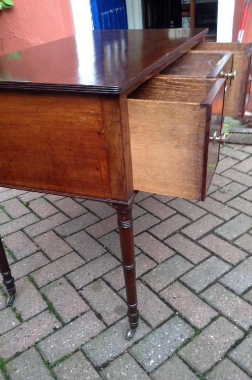 REGENCY MAHOGANY DRESSING TABLE - ADDITIONAL PHOTO 3