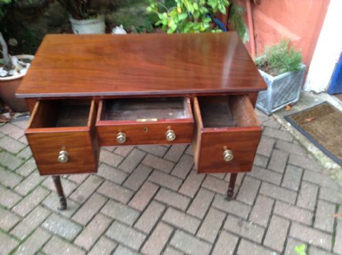 REGENCY MAHOGANY DRESSING TABLE - ADDITIONAL PHOTO 4