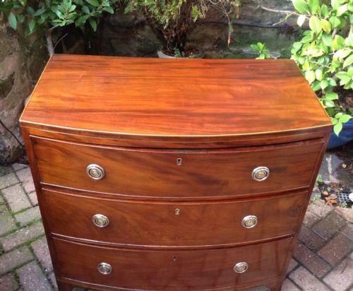 VERY SMALL GEORGIAN CHEST OF DRAWERS - ADDITIONAL PHOTO 1