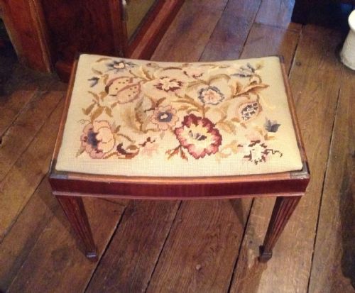 MAHOGANY STOOL - ADDITIONAL PHOTO 3