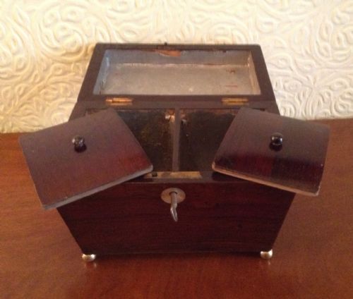 A SWEET LITTLE REGENCY ROSEWOOD TEA CADDY - ADDITIONAL PHOTO 3