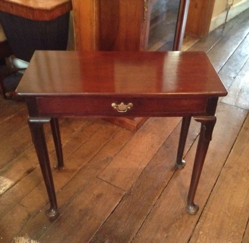 SMALL NARROW MAHOGANY GEORGIAN SIDE TABLE - ADDITIONAL PHOTO 4