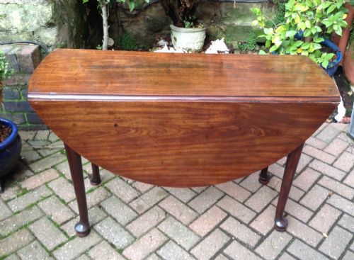 georgian mahogany dining table - CATEGORY: ANTIQUE TABLES - DATED GEORGIAN
