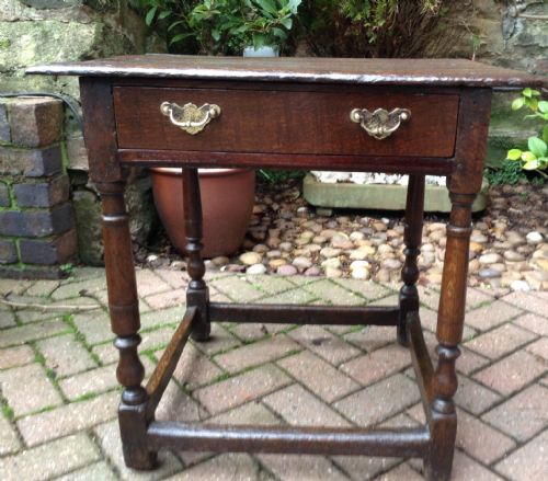EARLY 18TH CENTURY OAK SIDE TABLE - ADDITIONAL PHOTO 5