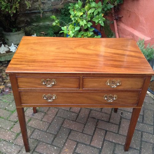 GEORGIAN MAHOGANY LOWBOY OR SIDE TABLE - ADDITIONAL PHOTO 3