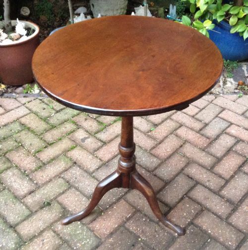 georgian small tripod table - CATEGORY: ANTIQUE TABLES - DATED 1750
