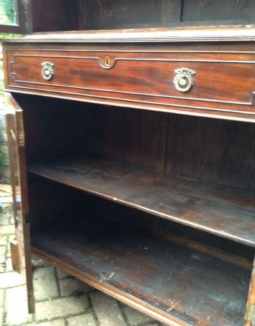 SUPER QUALITY SMALL MAHOGANY BOOKCASE ON CUPBOARD - ADDITIONAL PHOTO 4