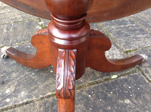 SUPER CIRCULAR MAHOGANY PEDESTAL DINING TABLE - ADDITIONAL PHOTO 4